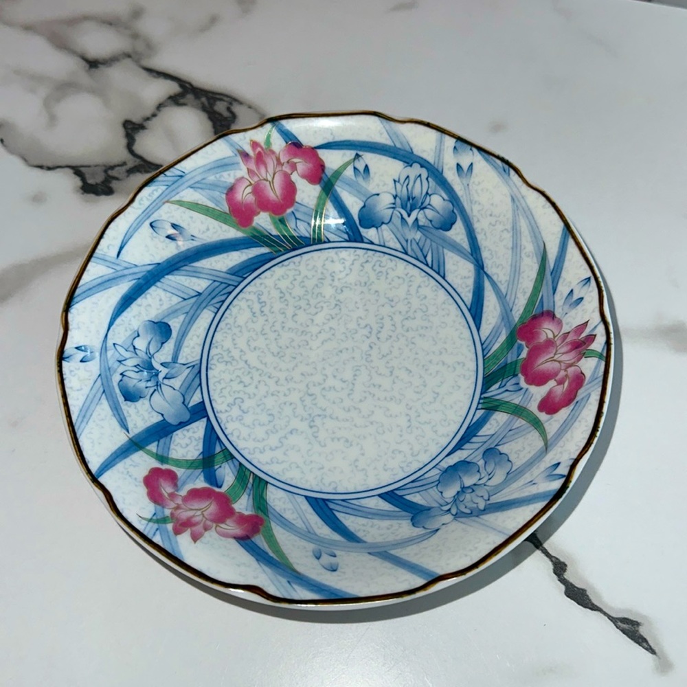 Toyo Japan Blue and White Porcelain Decorative Bowl W/ Pink Iris Flowers